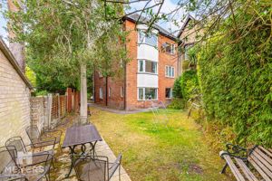 Photo 9- click for photo gallery